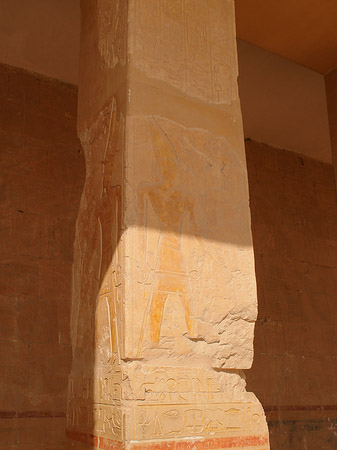 Foto Eingang zu Tempel der Hatschepsut - 