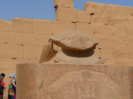 Statuen