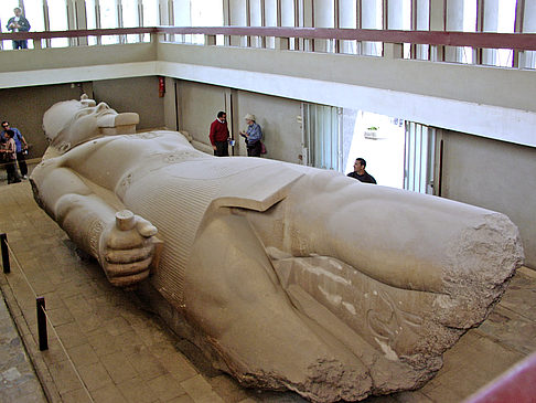 Foto Ramses Statue