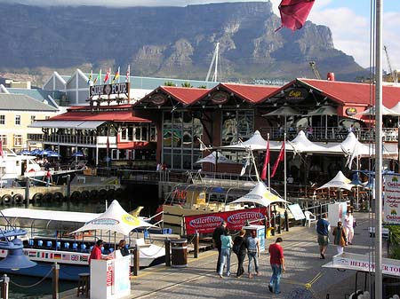 Fotos Auf den Stegen der Waterfront | 
